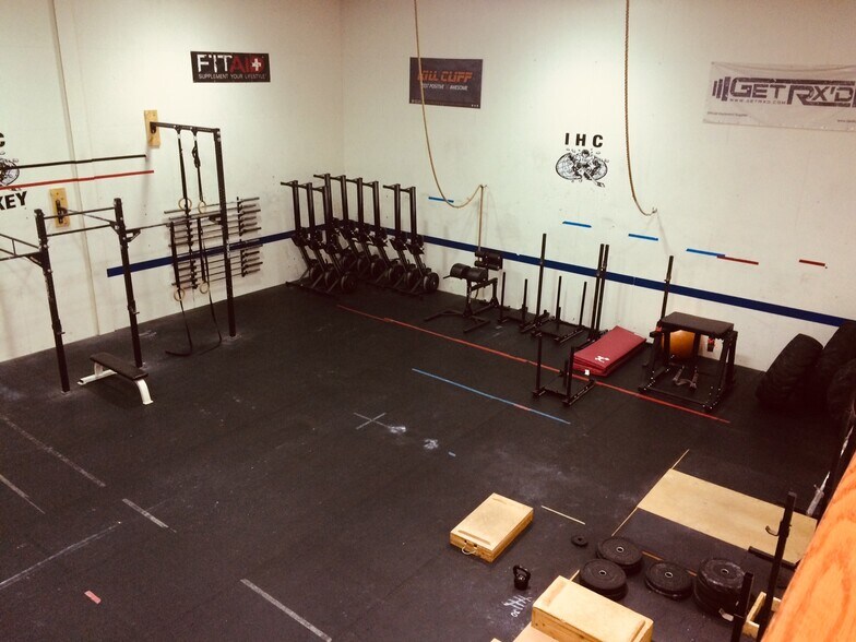 More Photos Of 1341 Mclaughlin Run Rd, Pittsburgh Warehouse For Sale