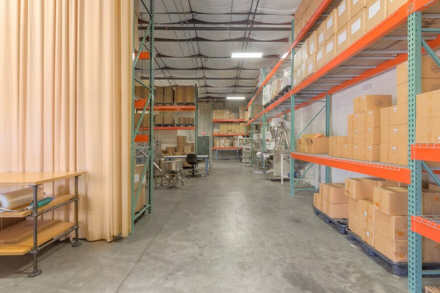 More Photos Of 1220 Biscayne Blvd, Deland Warehouse For Lease