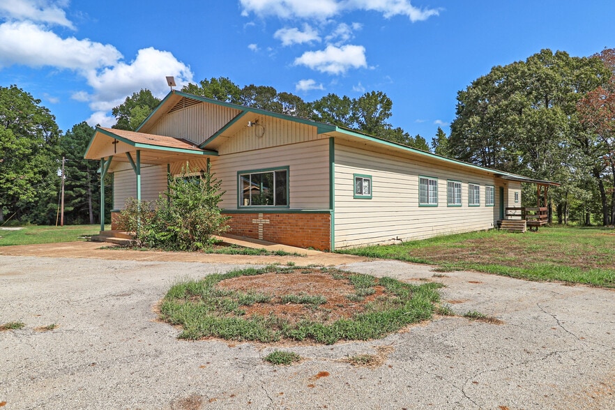 More Photos Of , Grapeland Unknown For Sale