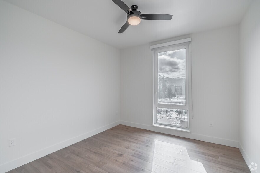 More Photos Of 208 N Samish Way, Bellingham Apartments For Lease