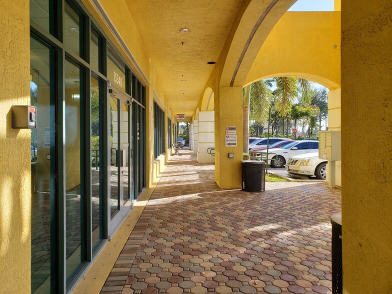 More Photos Of 15340 Jog Rd, Delray Beach Medical For Lease