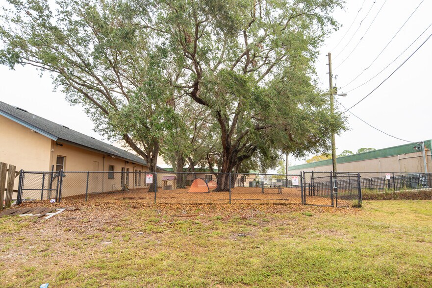 More Photos Of 6990 142nd Ave, Largo Religious Facility For Sale
