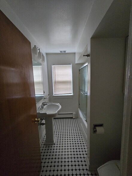 More Photos Of 813 W Berry St, Fort Wayne Apartments For Sale