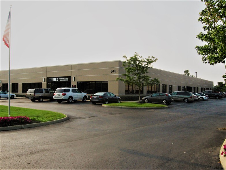 More Photos Of 1000 Morrison Rd, Gahanna Flex For Lease