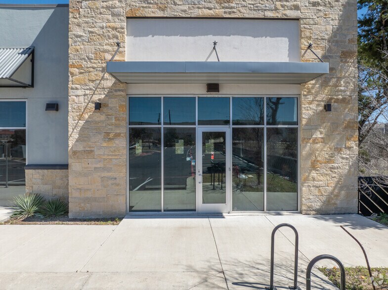 More Photos Of 2200 E Whitestone Blvd, Cedar Park Freestanding For Sale