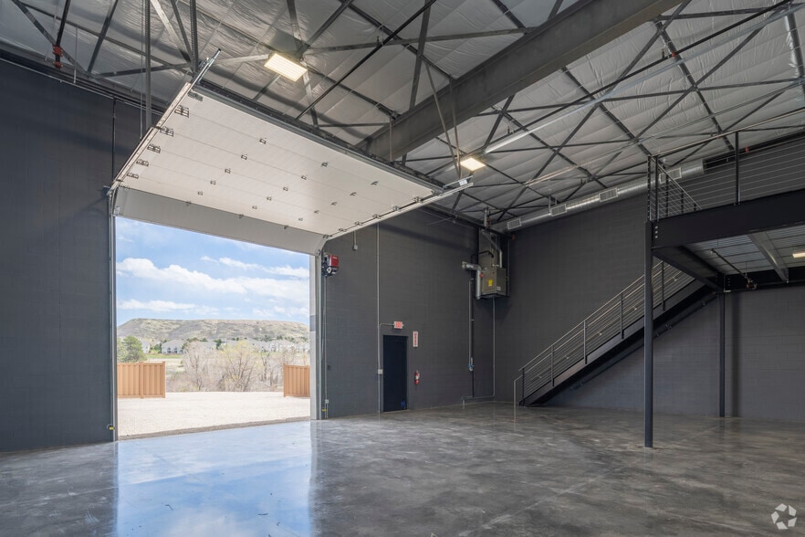 More Photos Of 1010 S Interstate Rd, Castle Rock Showroom For Sale