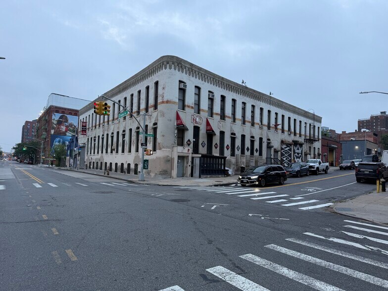 More Photos Of 70 Flushing Ave, Brooklyn Warehouse For Lease