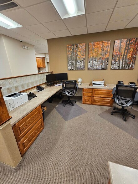 More Photos Of 1831 W Louisiana St, McKinney Office For Lease