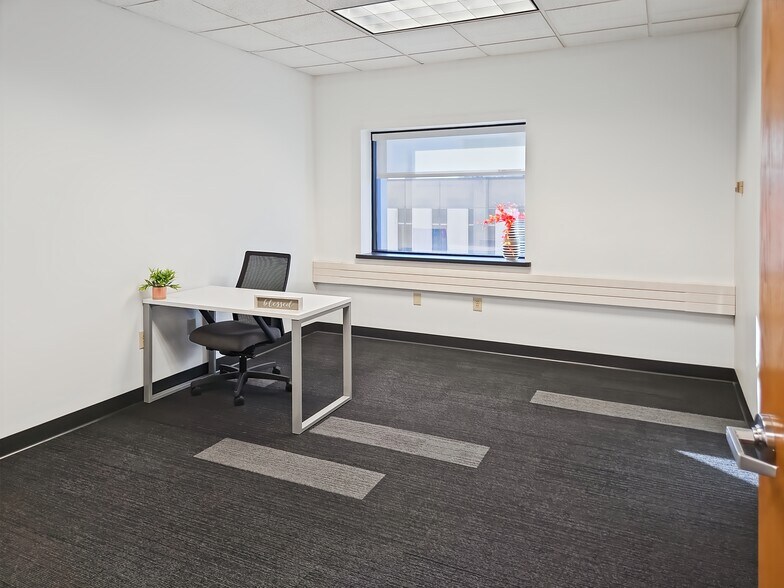 More Photos Of 100 W College Ave, Appleton Coworking Space