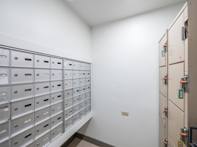 More Photos Of 1520 Liliha St, Honolulu Medical For Sale