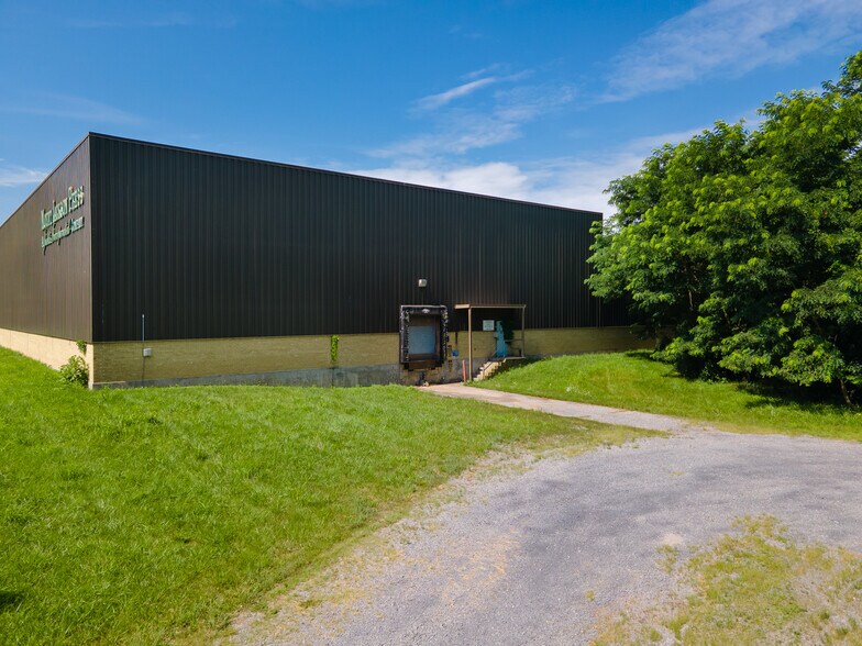 More Photos Of 377 Industrial Park Rd, Mount Jackson Warehouse For Lease