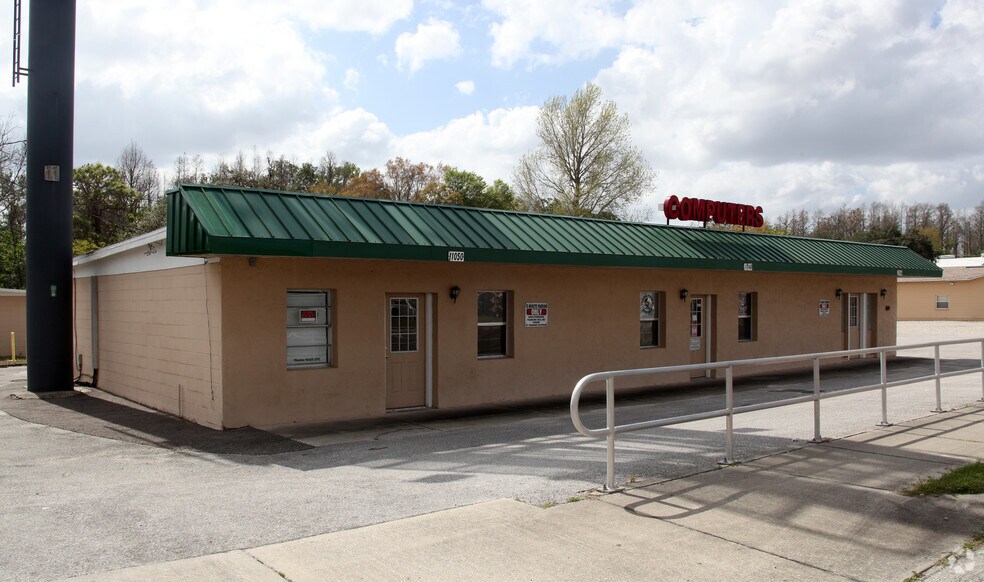 More Photos Of 11046 Sr-52, Hudson Office For Lease