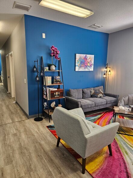 More Photos Of 10011-10021 Water Works Ln, Riverview Medical For Sale