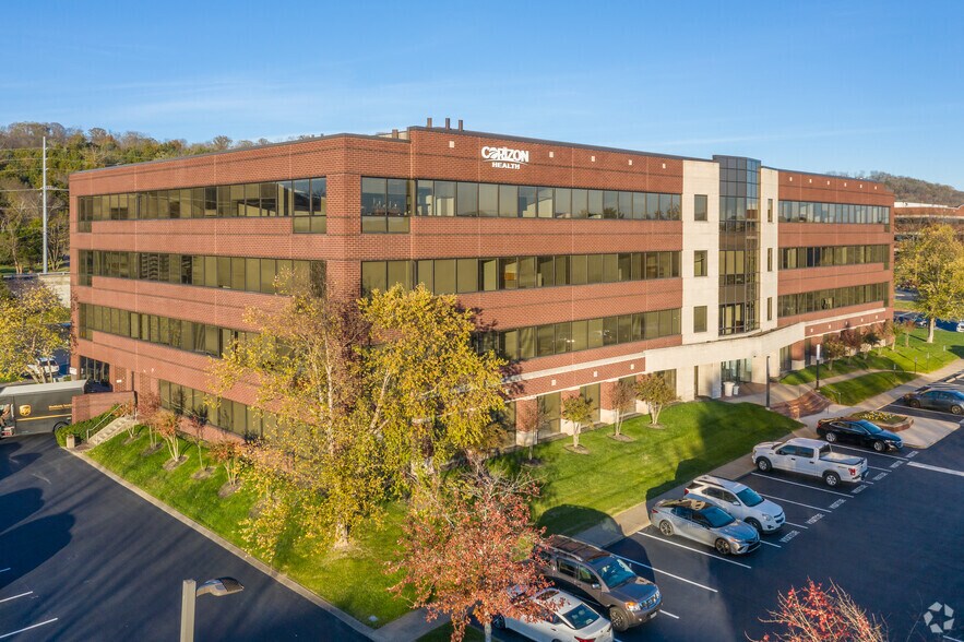 Primary Photo Of 103 Powell Ct, Brentwood Office For Lease