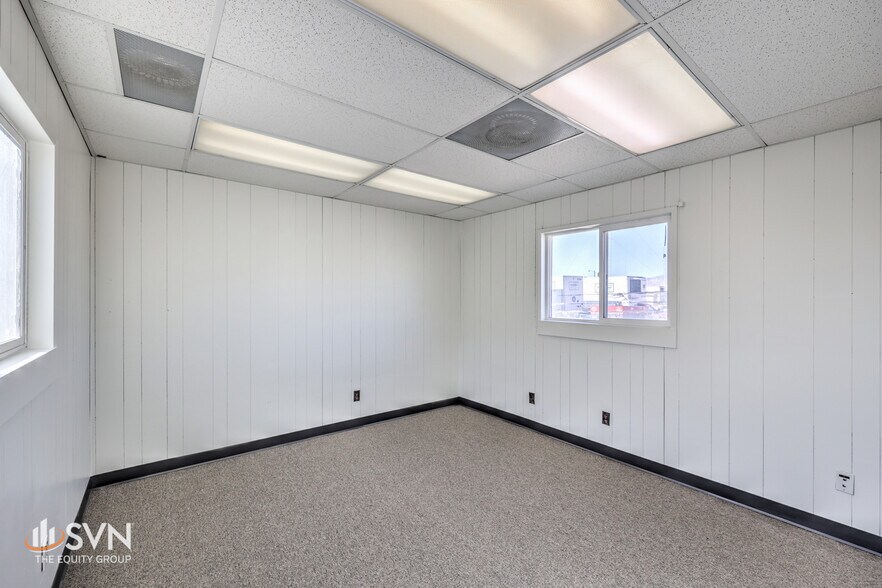 More Photos Of 6670 Gomer Rd, Las Vegas Manufacturing For Sale