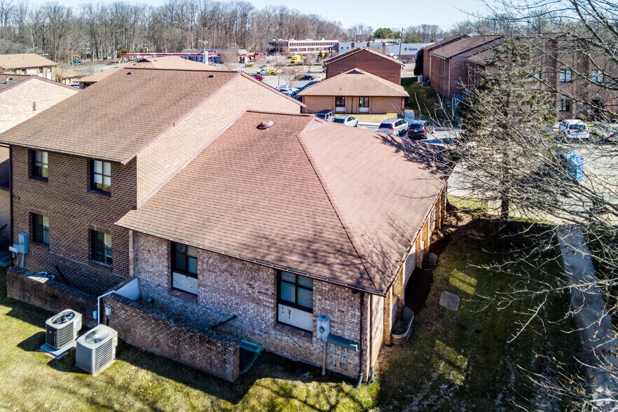 More Photos Of 8990-9002 Fern Park Dr, Burke Medical For Sale