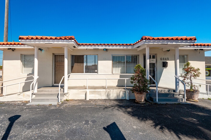 More Photos Of 731 SW 64th Ct, Miami Medical For Lease