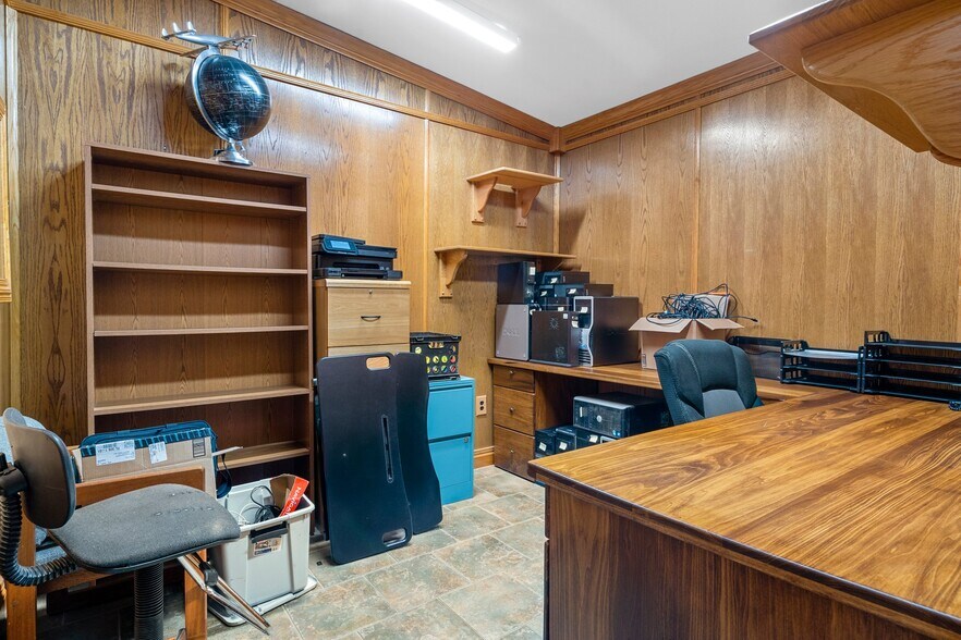 More Photos Of 62 Highway 40 W, Inglis Medical For Sale