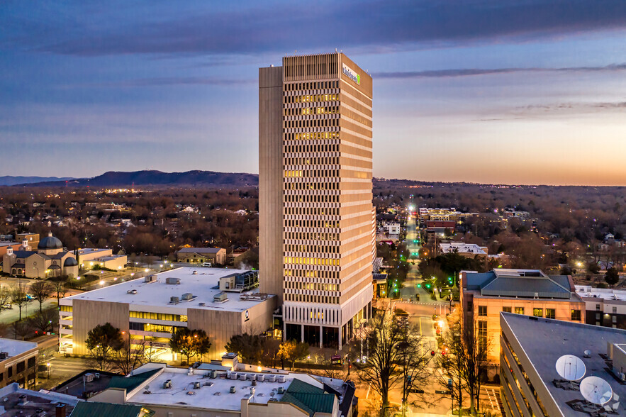 Primary Photo Of 301 N Main St, Greenville Office For Lease