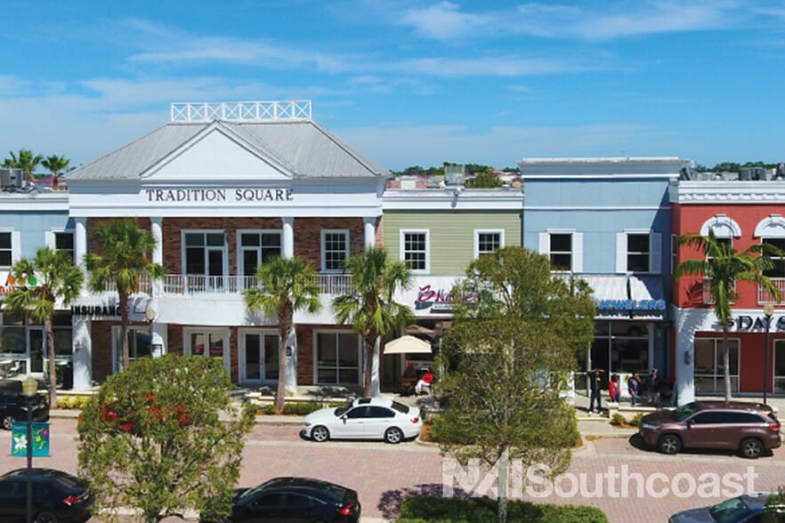 More Photos Of 10451 SW Village Center Dr, Port Saint Lucie Unknown For Lease