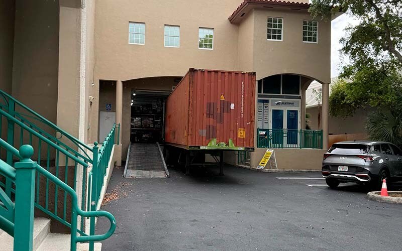 More Photos Of 10200 NW 25th St, Doral Light Distribution For Sale