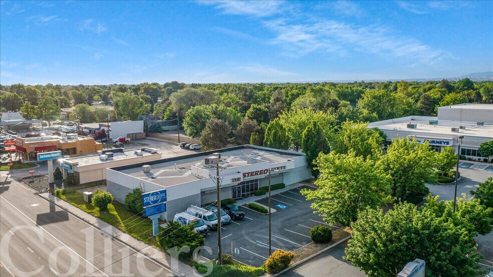 More Photos Of 8778 W Fairview Ave, Boise Freestanding For Sale