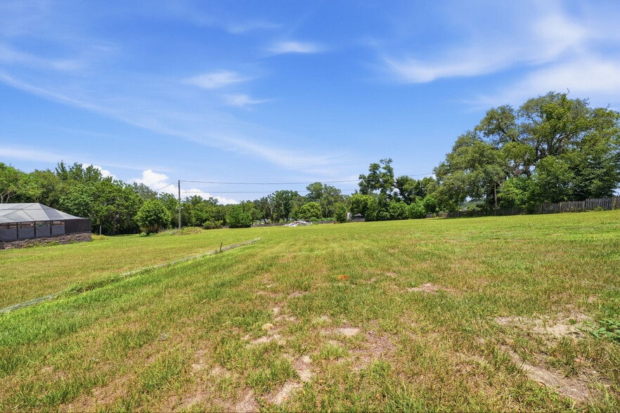 More Photos Of 8744 Gall Blvd, Zephyrhills Hotel For Sale