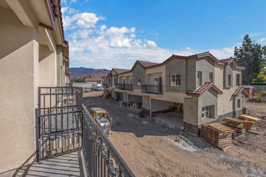More Photos Of 3164 N Sterling Ave, San Bernardino Apartments For Sale