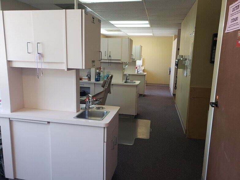 More Photos Of 125 N Jackson Ave, San Jose Medical For Sale