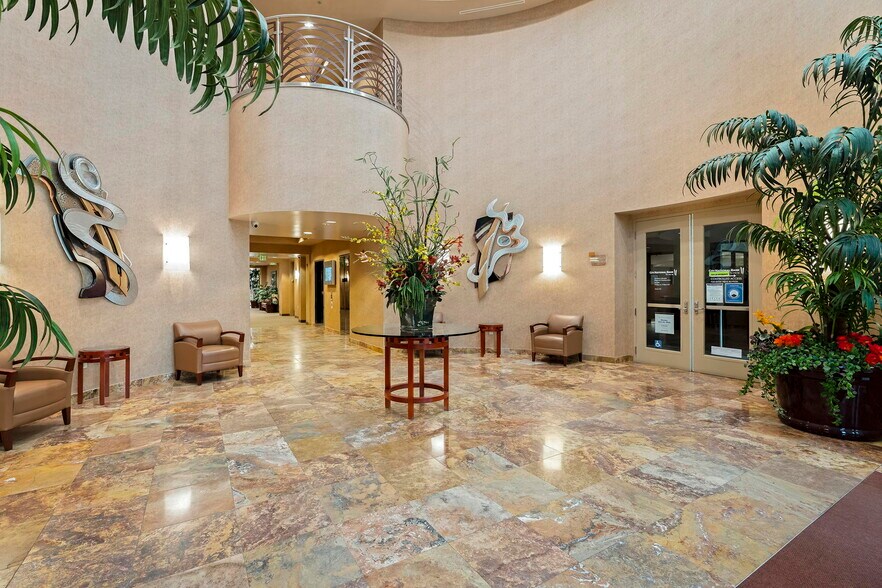 More Photos Of 5470 Kietzke Ln, Reno Office For Lease