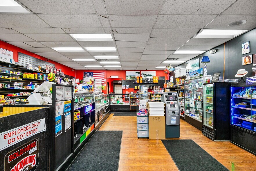 More Photos Of , Roxbury Unknown For Sale