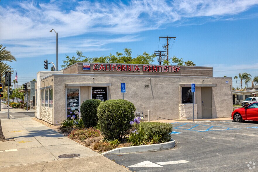 Primary Photo Of , Hawaiian Gardens Office For Sale