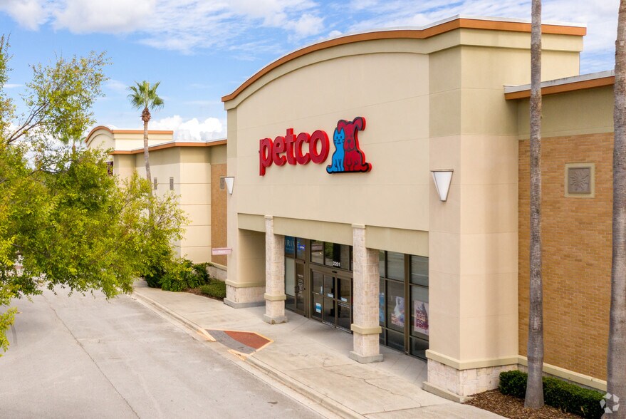 More Photos Of 1301-2251 Wp Ball Blvd, Sanford General Retail For Lease