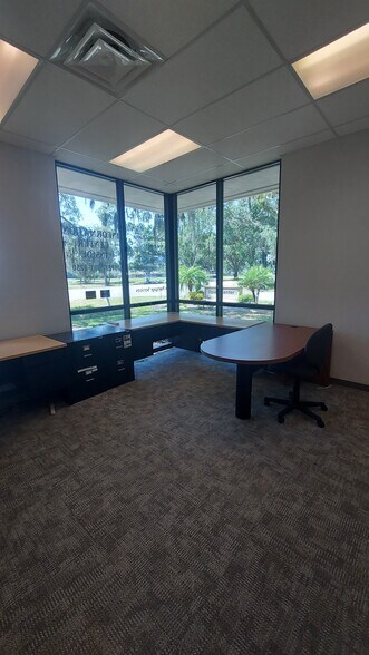 More Photos Of 301 East Lake Woodlands Pkwy, Oldsmar Medical For Lease