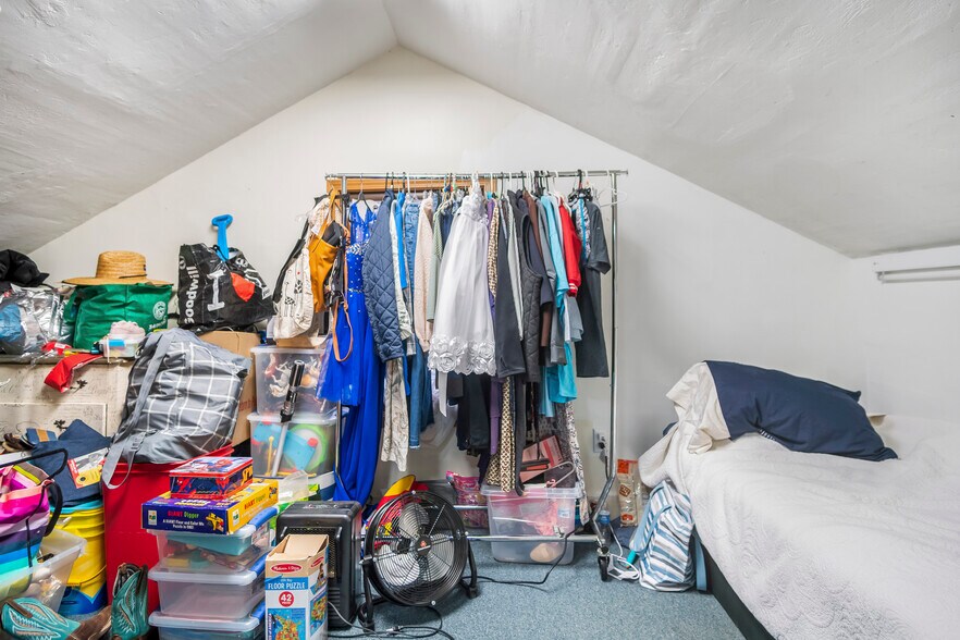 More Photos Of 34 White St, Fredonia Office For Sale