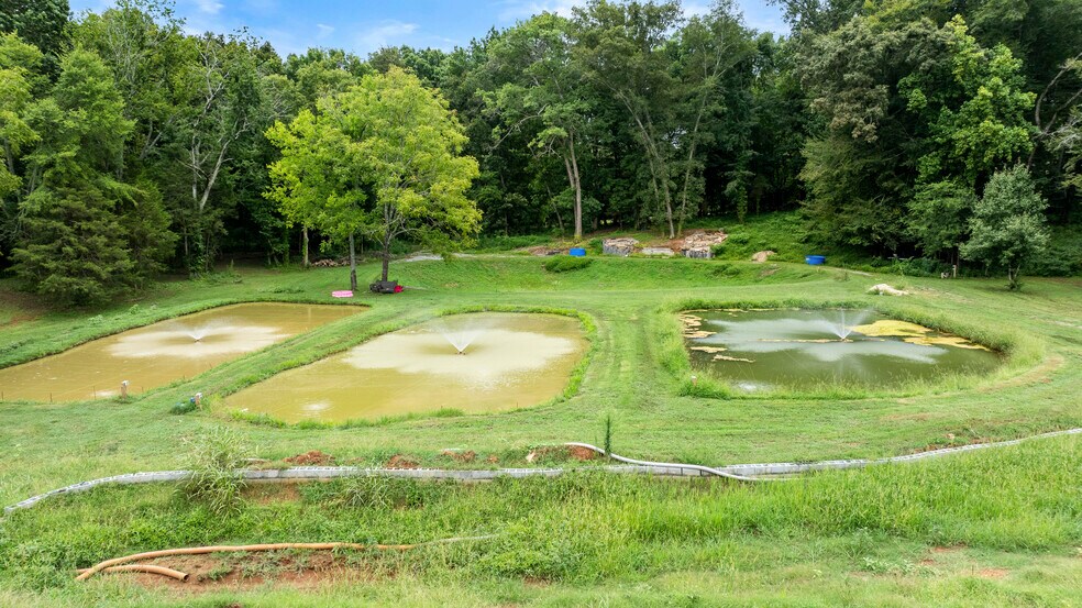 More Photos Of 2253 Boyds Creek Hwy, Sevierville Flex For Sale