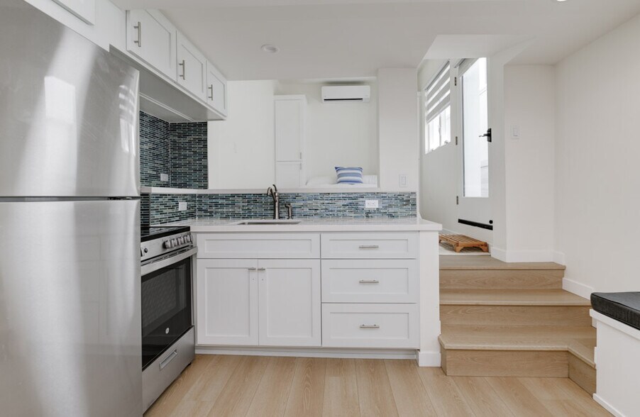 More Photos Of 2633 Ocean St, Carlsbad Apartments For Sale