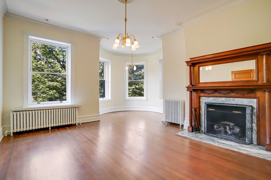 More Photos Of 1633 16th St Nw, Washington Specialty For Lease
