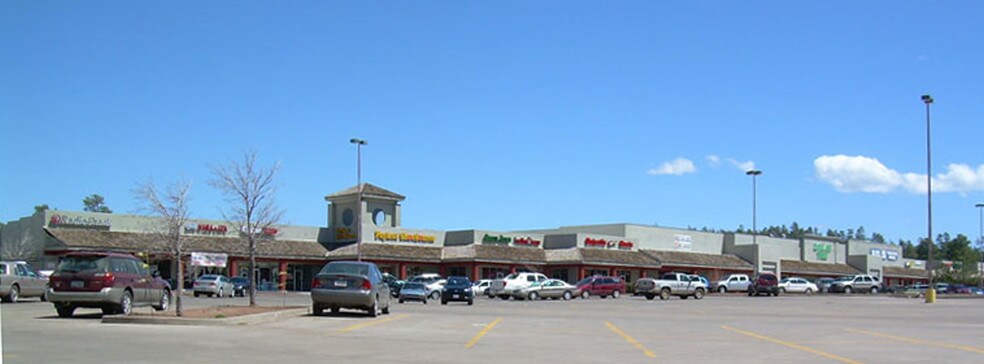 More Photos Of 4411-4421 S White Mountain Rd, Show Low Department Store For Lease
