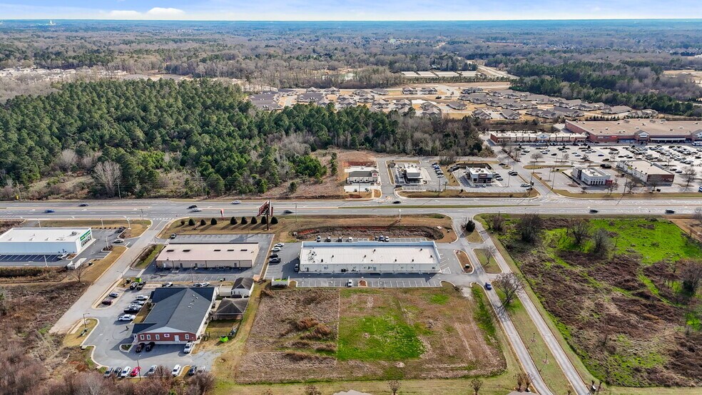 More Photos Of 719 Highway 96, Bonaire Land For Lease