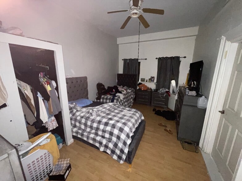 More Photos Of 242-244 Main St, Paterson Storefront Retail Residential For Sale