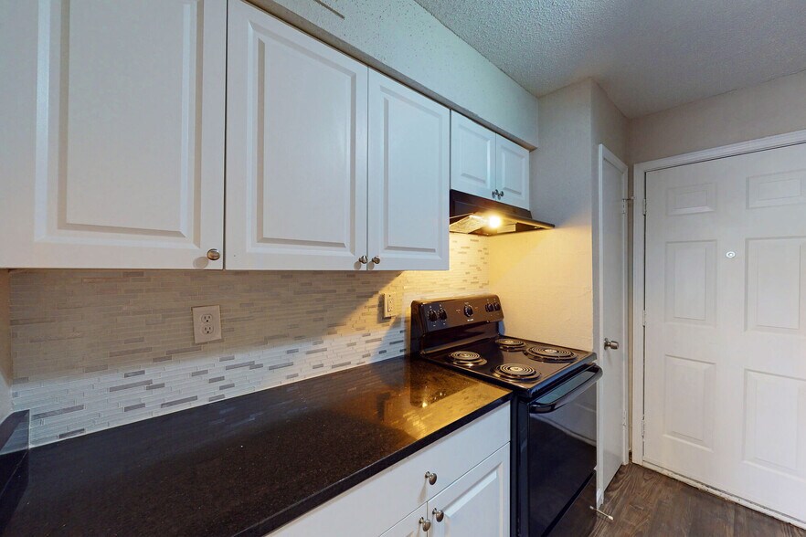 More Photos Of 3896 Chippewa Rd, Memphis Apartments For Sale