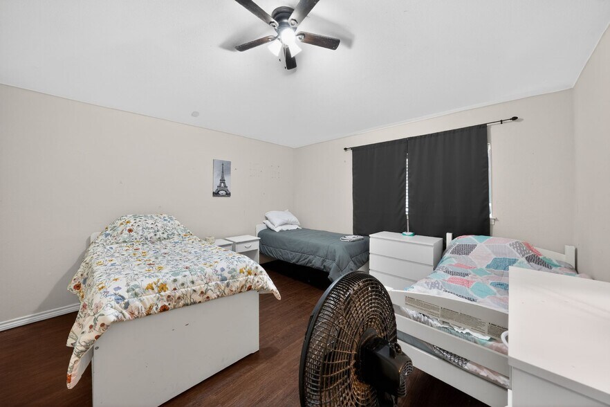 More Photos Of , Dallas Unknown For Sale