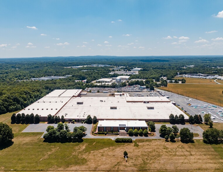 Primary Photo Of 2516 Industry Dr, Burlington Manufacturing For Lease