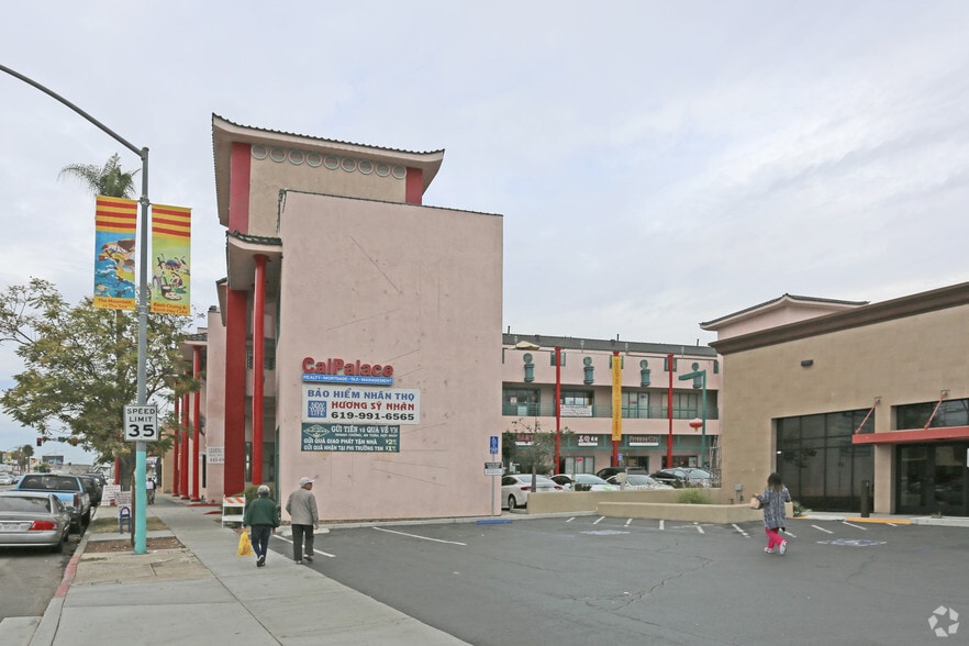 More Photos Of 4660 El Cajon Blvd, San Diego Medical For Lease