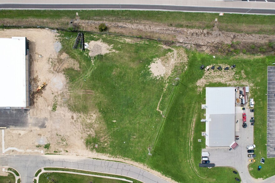 More Photos Of 527 Ley Dr, Auburn Land For Lease