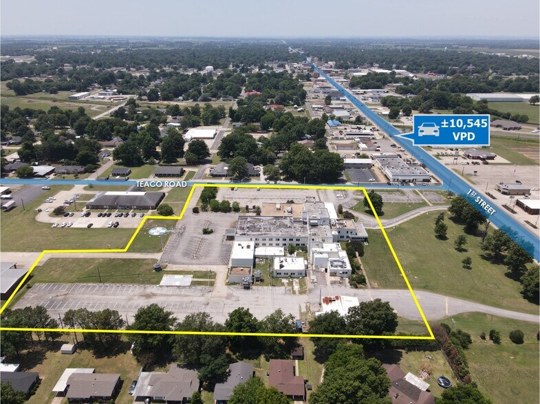 More Photos Of 1301 1st St, Kennett Hospital For Lease