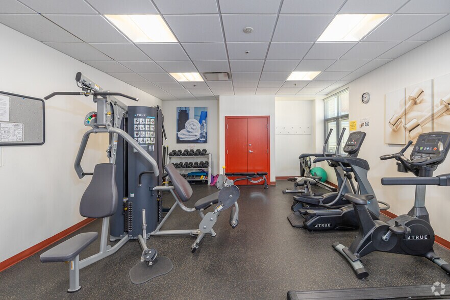 More Photos Of 490 Tremont St, Boston Apartments For Lease