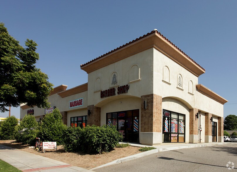More Photos Of 2308 University Ave, Riverside Freestanding For Lease