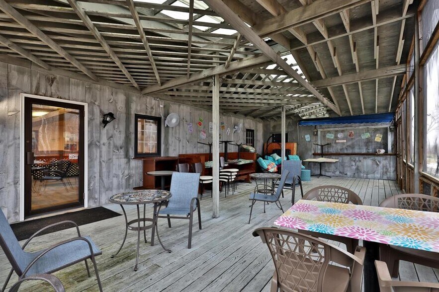 More Photos Of 5501 Route 4, Killington Restaurant For Sale